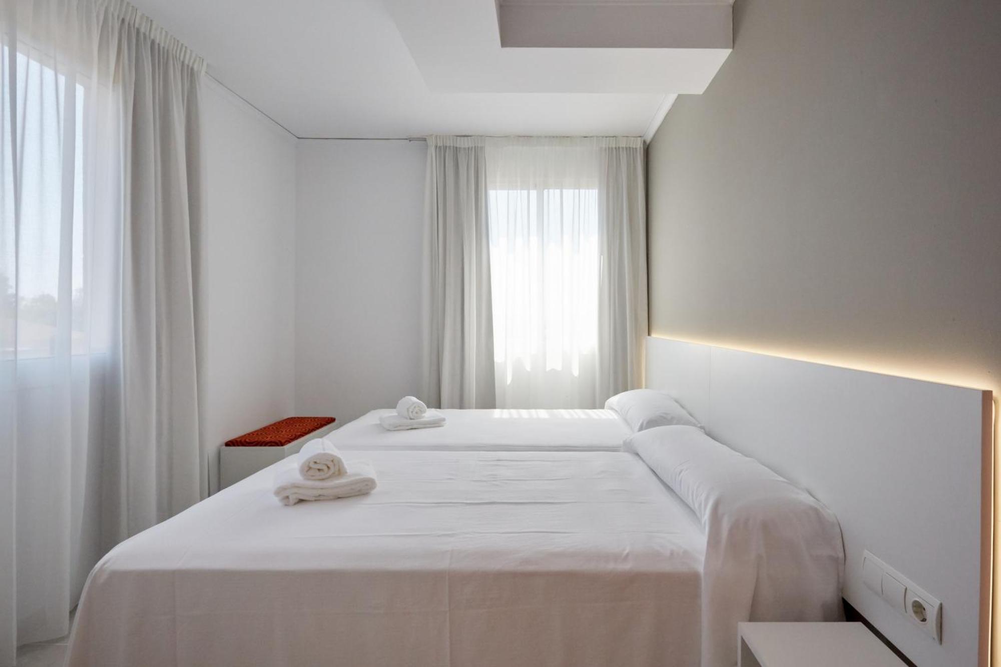 Hotel Dl Port Grao de Castellon Esterno foto