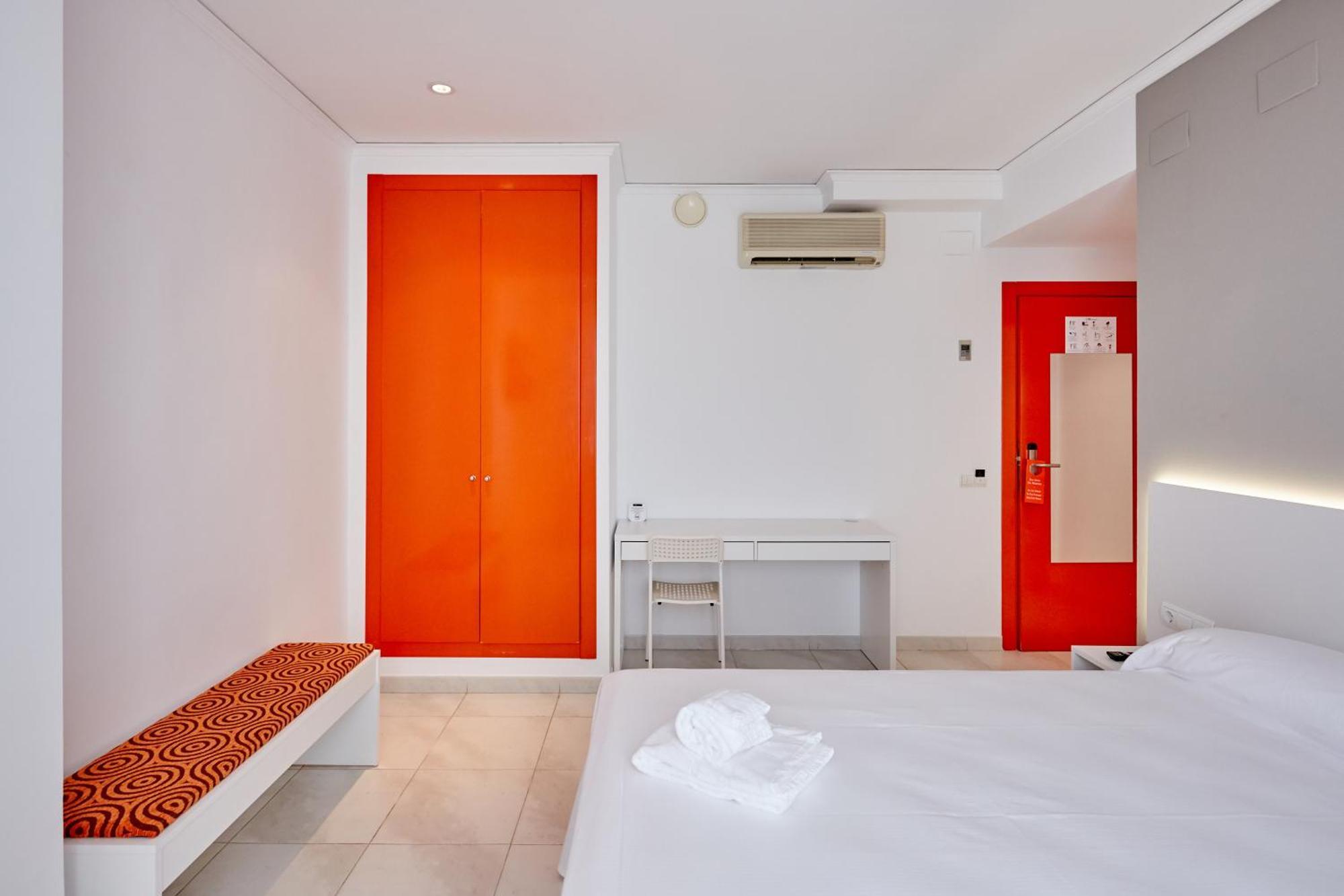 Hotel Dl Port Grao de Castellon Esterno foto