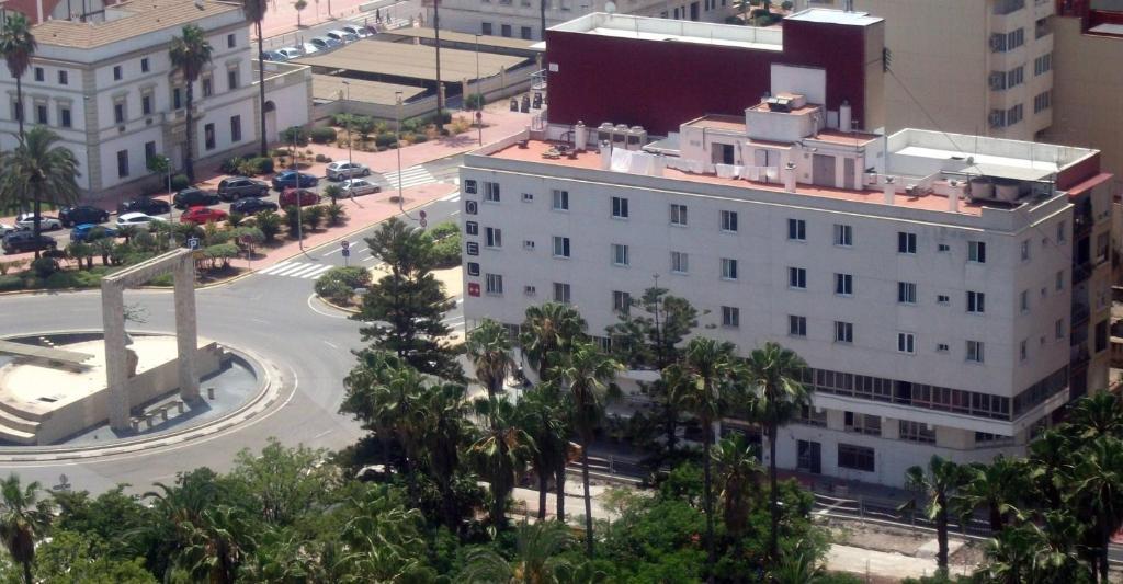 Hotel Dl Port Grao de Castellon Esterno foto